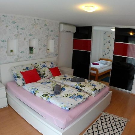 Balatoni Aranyparti Apartmanok Шиофок Экстерьер фото