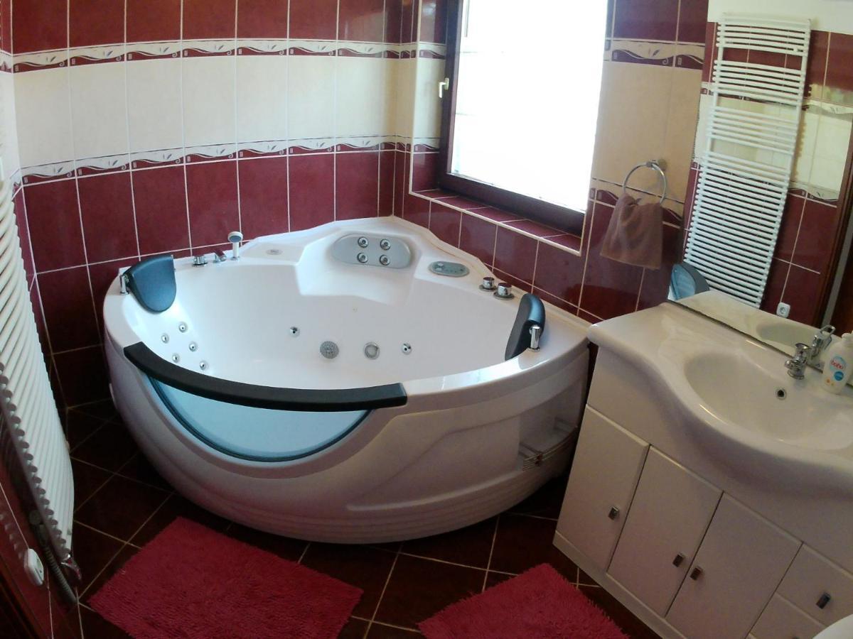 Balatoni Aranyparti Apartmanok Шиофок Экстерьер фото