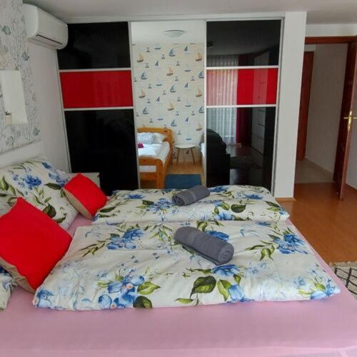 Balatoni Aranyparti Apartmanok Шиофок Экстерьер фото